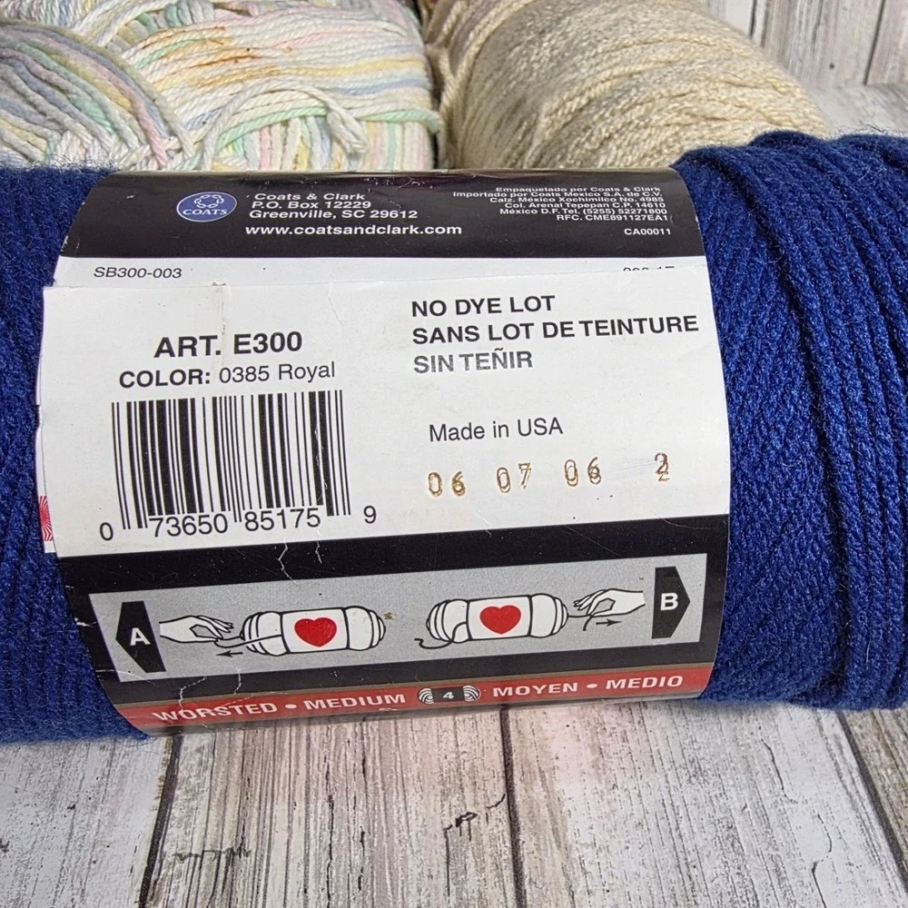 Red Heart Super Saver Yarn 4 Skeins Royal Blue Mirage Jumbo Cream Pastel Multi